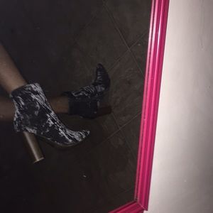 ✨Final Sale✨Suede high heeled boots